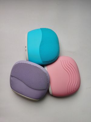 Hình thức làm sạch silicone mềm thân thiện với da