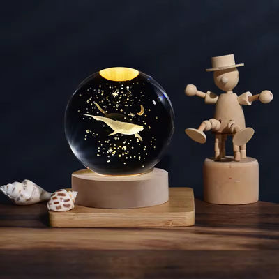 Đèn LED gỗ USB Điện Crystal Ball tượng thủ công Đứng bàn trang trí