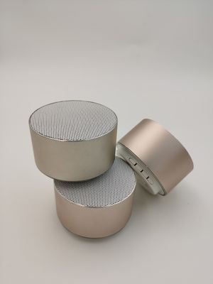 Professional Wireless Portable Travel Bluetooth Speaker DC5V 1A Với Radio FM