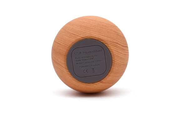 Thiết kế tối giản mượt mà Diffuser với kết thúc hạt gỗ và cơ sở không trượt